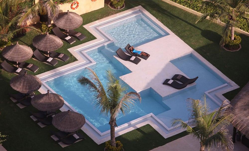 The Rhino Resort Hotel & Spa Saly Portudal Exterior photo